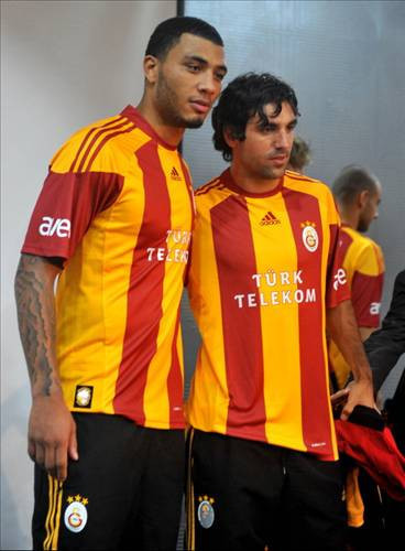 Galatasaray Türk Telecom Arena'ya bu forma ile çıkacak - Resim: 3