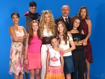 Selena dizisinde oynuyordu Dilara Kurtulmuş büyüdü - Resim: 1