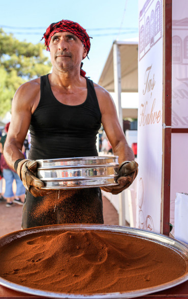 10 kilo kahveye 10 bin tokmak Bu lezzet makineden çıkmaz - Resim: 4