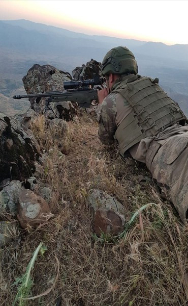 Bakanlık açıkladı: Pençe harekatında 4 terörist daha öldürüldü - Resim: 0