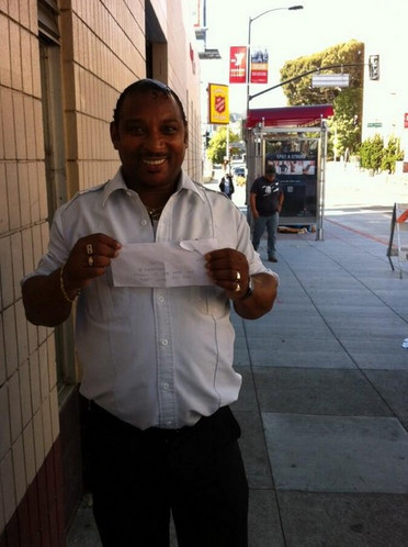 Takipçilerine para kazandıran hesap - Resim: 2