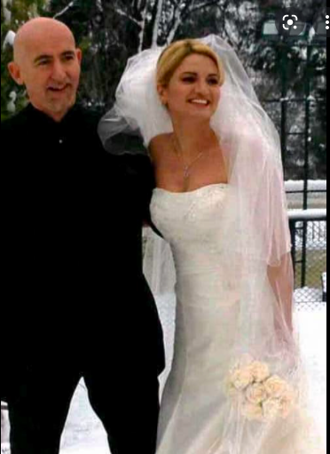 2. Sayfa Gülşen yaşı kaç kiminle evli eşi Metin Salt kimdir? - Resim: 0