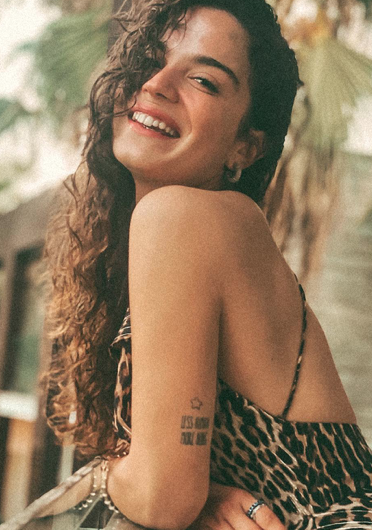 Aslı Bekiroğlu 'Saygısızlık yaptın' eleştirilerine cevap verdi: ''Hiç de şımarık aptal bir kız değilim'' - Resim: 2