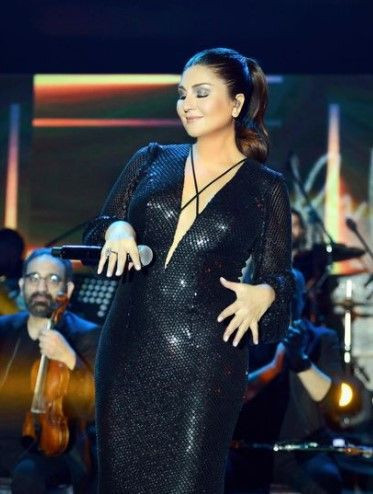 Bu akşam sahneye çıkacaktı.. Sibel Can'dan hayranlarını üzen haber! - Resim: 3