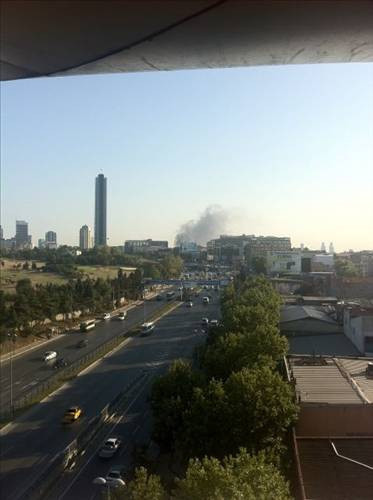 Mecidiyeköy'deki yangından kareler - Resim: 4