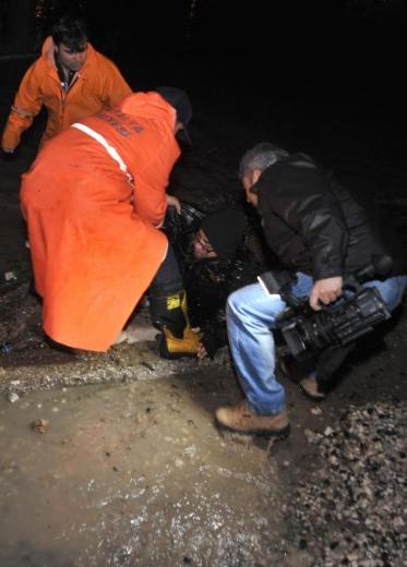 Antalya'da sel: 3 çocuk kayıp - Resim: 3