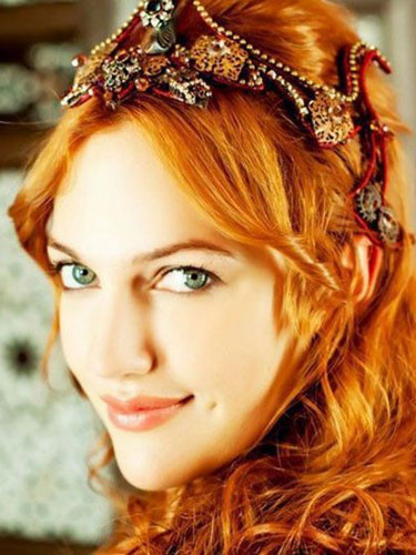 Sultan çok kötü giyiniyor - Resim: 1