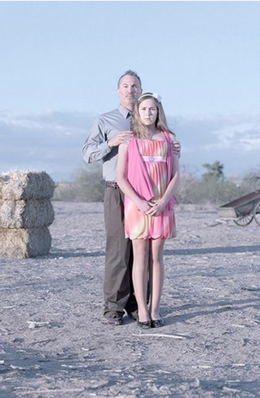 Küçük yaştaki kızlar bekaret yemini ediyor - Resim: 4