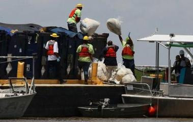 Obama böyle yüzmüştü - Resim: 3