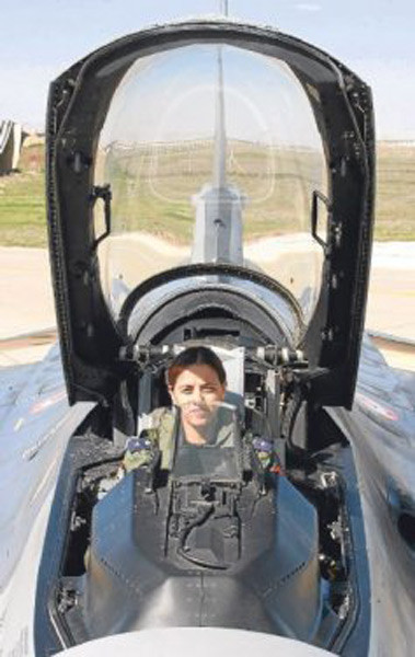 Dünya'da Okyanus'u aşan ilk Türk kızı  - Resim: 4