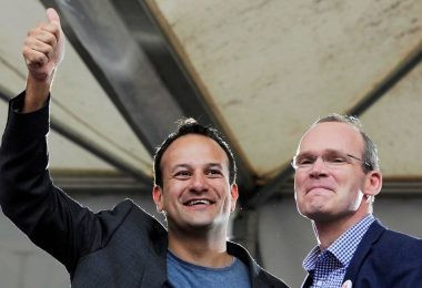 İrlanda'ya eşcinsel başbakan - Resim: 3