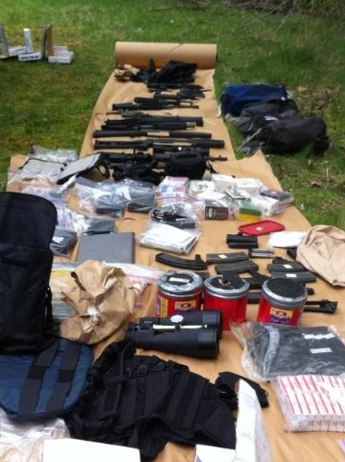 8 yılda yaptığı sığınakta 22 saatte öldü! - Resim: 3