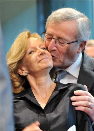 Yakaladığını öpüyor! Hem de ne öpmek! - Resim: 4