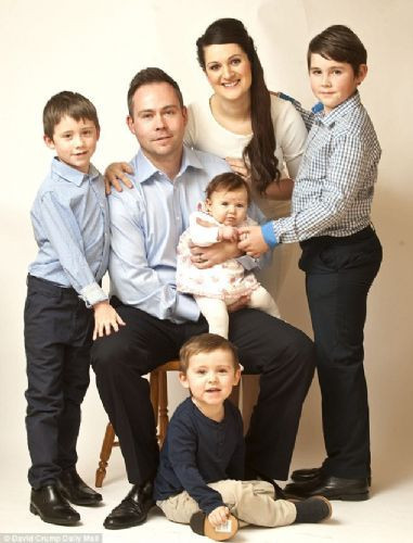 200 yıldır beklenen kız çocuğu - Resim: 1