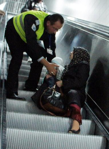 Marmaray'da ilk kaza: Yürekler ağza geldi - Resim: 2