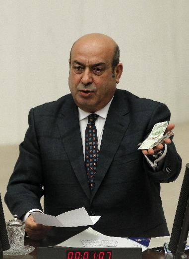 Kargo ile emekli zammını gönderdi - Resim: 2