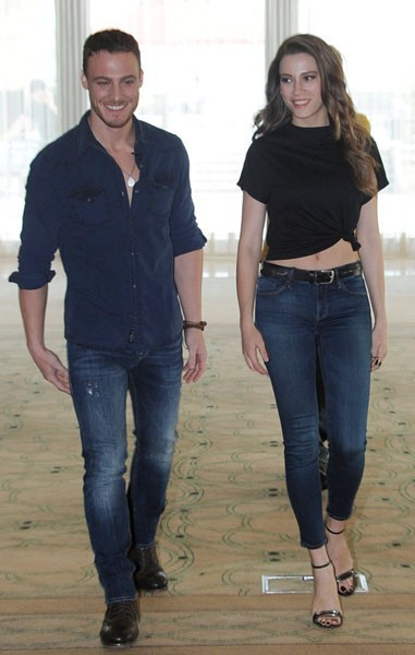 Kerem Bürsin açıkladı ünlü çift evleniyor mu?  - Resim: 3