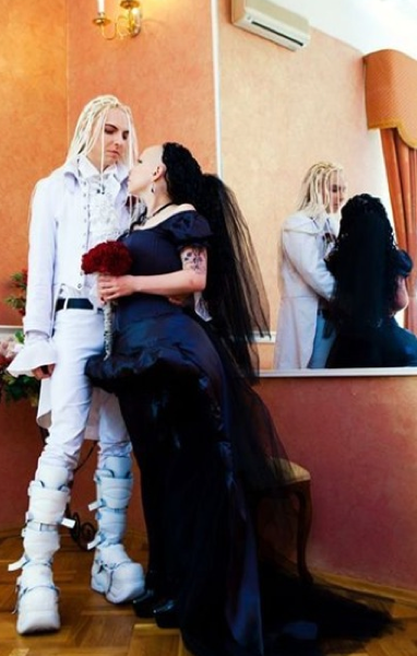 Böyle gelin damat görmediniz! - Resim: 3