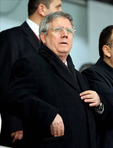 Aziz Yıldırım şampiyonluğa böyle sevindi - Resim: 4