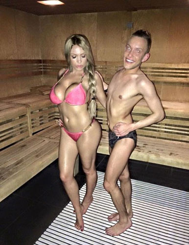 Böyle takıntı mı olur binlerce estetik operasyon geçirdiler ama... - Resim: 4