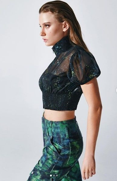 Göğüslerine estetik yaptırmak isteyen Serenay Sarıkaya bakın ne yaptı - Resim: 1