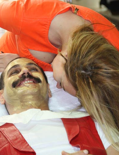 Doğuş ve Aylin Coşkun'dan şoke kareler - Resim: 3