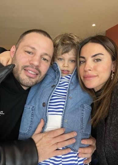 Survivor Avatar Atakan'ın ailesi hakkında sır perdesi aralandı! İddialı ve başarılı yarışmacının ailesi hakkında bilinmeyenler.. - Resim: 4