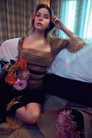 Yasak Elma'nın Yıldız'ı Eda Ece'yi hasret sardı! Rol arkadaşlarına seslendi - Resim: 1