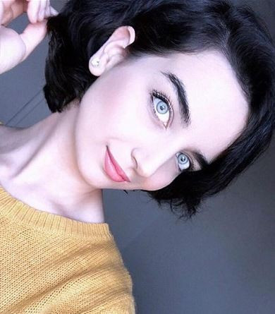 Tuba Büyüküstün'ün ikizi ortaya çıktı görünce şoke olacaksınız - Resim: 2