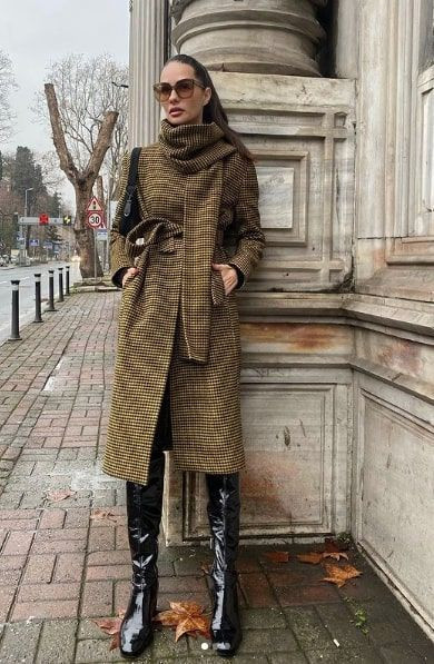 Yasemin Özilhan'dan seneler sonra eşi İzzet Özilhan hakkında itiraf! - Resim: 1