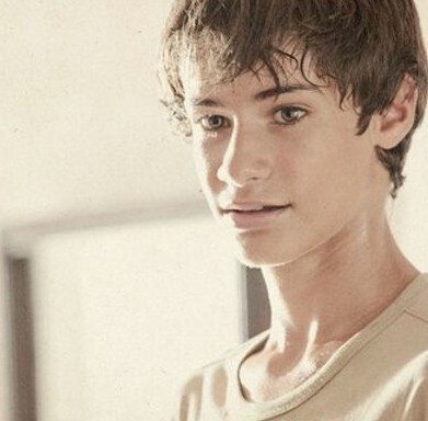 Onun kim olduğunu tahmin bile edemezsiniz! - Resim: 2