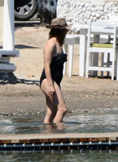 Cemile böyle görüntülendi - Resim: 1