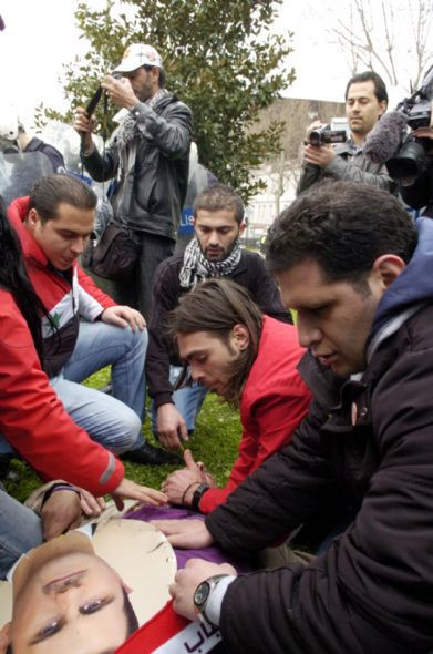 Esad'a destek protestosu - Resim: 4