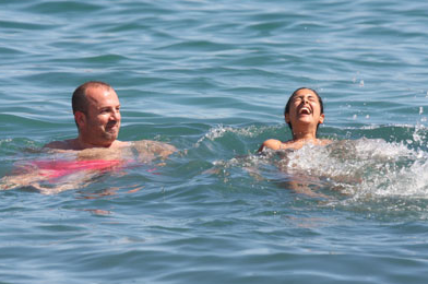 Avşar eledi eski sevgilisi kaptı - Resim: 3