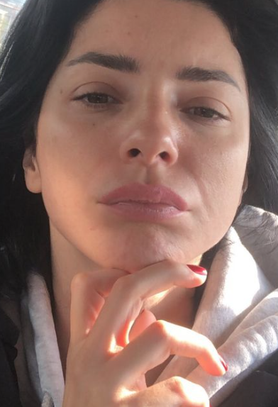 Merve Boluğur’dan ünlü isimleri kızdıracak sözler! ‘’Herkes aynı ve yapay’’ - Resim: 2