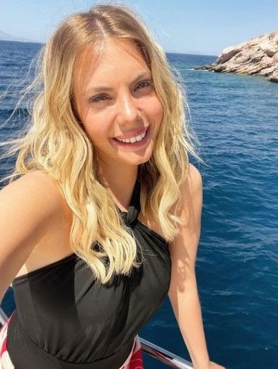 Yasak Elma'nın başarılı oyuncusu Eda Ece'nin yaza damga vuran imaj değişimi! - Resim: 3