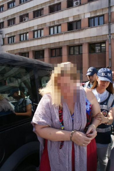 Bunlar onun cinsel organından çıktı - Resim: 3