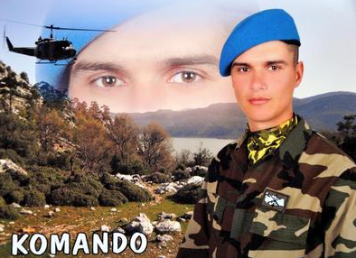 Gözü yaşlı nişanlısını geride bıraktı - Resim: 1