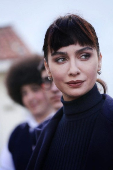 Birce Akalay'ın yeni aşkı yatak pozuyla ifşa oldu! Bakın o isim kim - Resim: 3