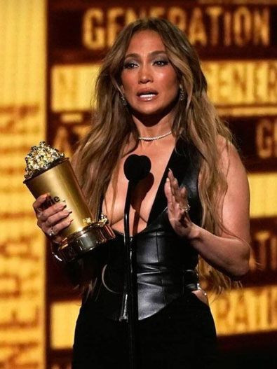 Jennifer Lopez gözyaşlarını tutamadı! Düşmanlarına teşekkür etti... - Resim: 2