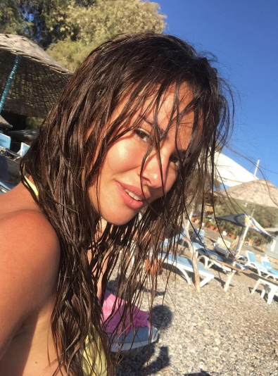 Ünlü oyuncu yere çakıldı! Şok görüntüler - Resim: 2