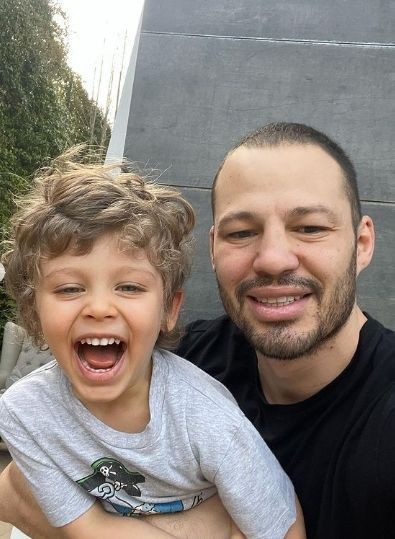 Survivor Avatar Atakan'ın ailesi hakkında sır perdesi aralandı! İddialı ve başarılı yarışmacının ailesi hakkında bilinmeyenler.. - Resim: 3