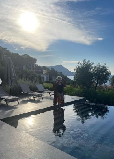 Karnı burnunda Demet Evgar'dan mayolu pozlar! - Resim: 2