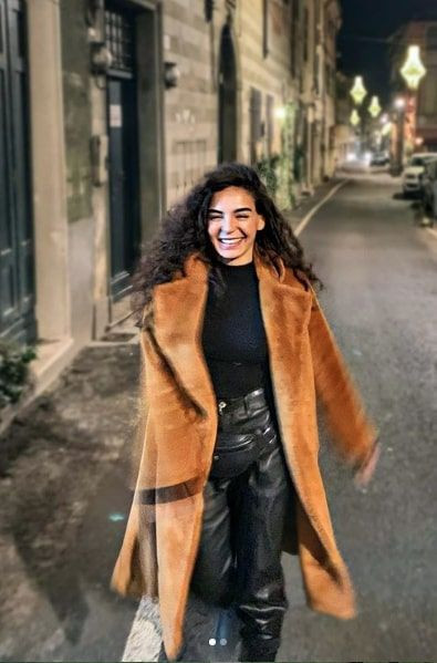 Ebru Şahin'in yeni projesi beğeni topladı ATV Hercai dizisinde oynuyor - Resim: 1