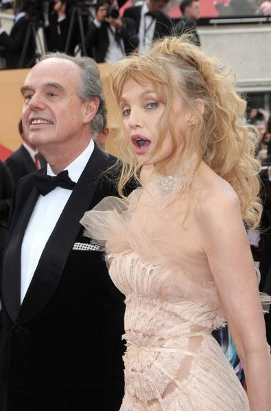 Cannes'da yıldızlar geçidi  - Resim: 3