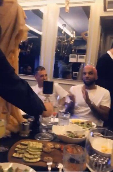 Galatasaray'da dansöz oynatan futbolcular kararı Fatih Terim şaşırttı - Resim: 3