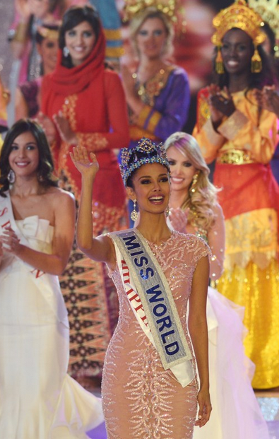 Dünyanın en güzeli Filipinler'den çıktı - Resim: 1