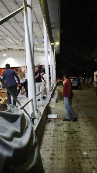 Kırklareli'nde düğünde istek şarkı kavgası sandalyeler havada uçtu - Resim: 1