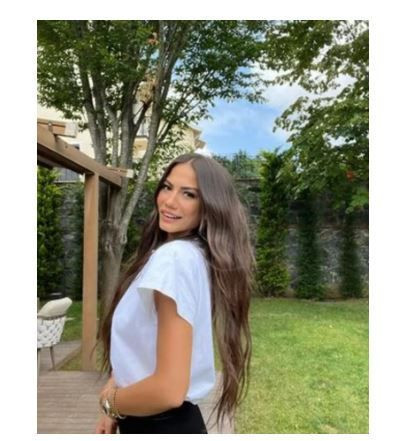 Demet Özdemir pembe bikinisiyle poz verdi! Eski eşi Oğuzhan Koç bakın neye kızdı... - Resim: 2