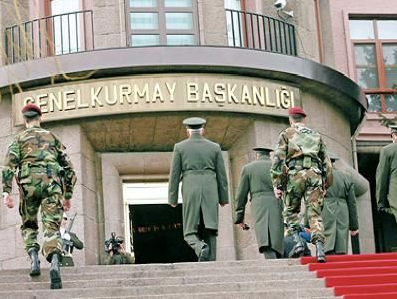 AK Parti'nin zaferi Paşa'yı kahretti - Resim: 2